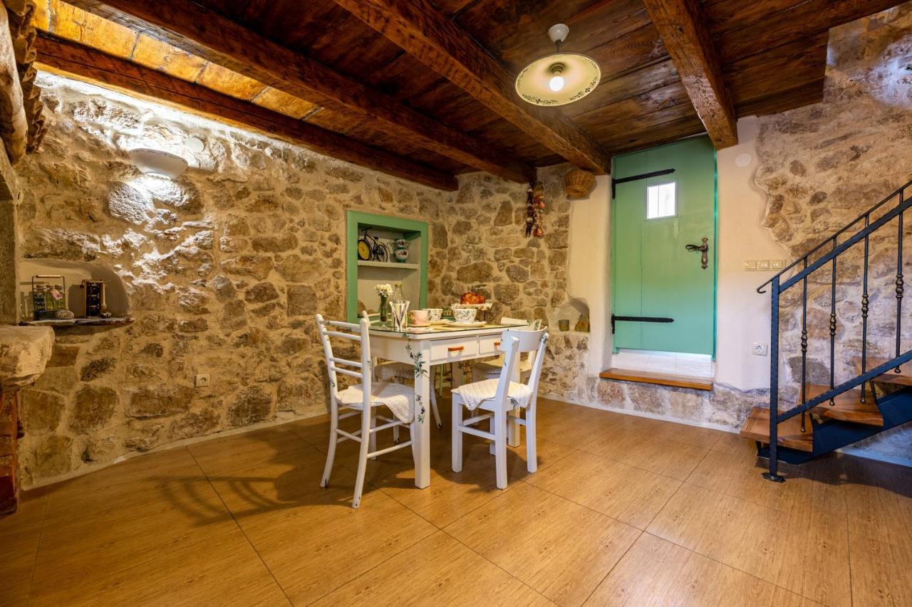 Parona Holiday Home Vrbnik (Primorje-Gorski Kotar) Exterior foto